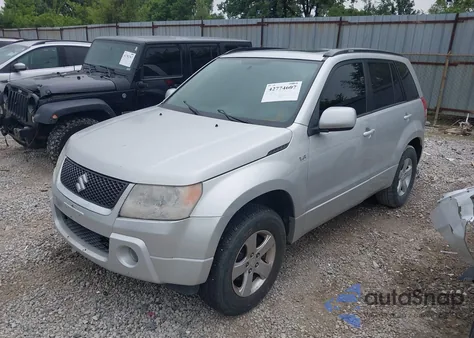 2008 Suzuki Grand Vitara Xsport z USA, uszkodzony, nr VIN JS3TD944684100385